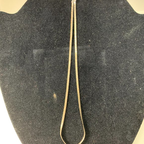 16" #1 Mom Sterling Silver Herringbone Necklace - Picture 6 of 10